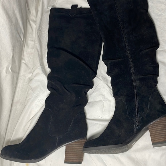 levity Shoes - Levity knee high slouchy boots